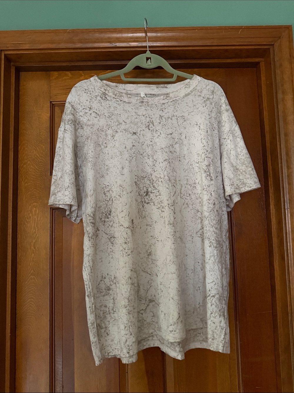 lululemon Short Sleeve Crew Tee in Off-White with Gray Marble Effect